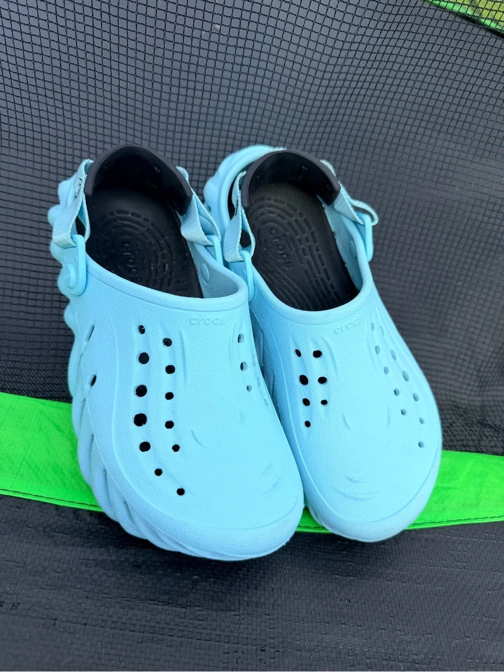 CROCS excellent just